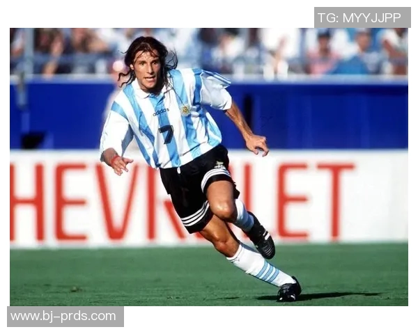 足球场上的魔兽传奇与明星球员的精彩瞬间