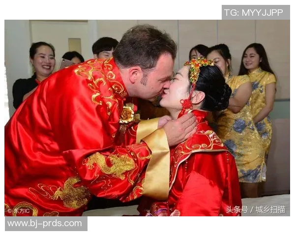 足球明星与中国女孩的浪漫爱情故事揭示了跨国婚姻的美好与挑战